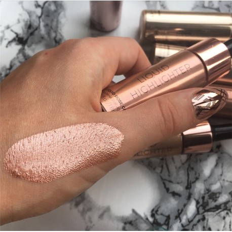 Makeup Revolution Liquid Highlighter Liquid - Rose Gold - płynny rozświetlacz Makeup Revolution Liquid Highlighter Liquid - Rose Gold - płynny rozświetlacz