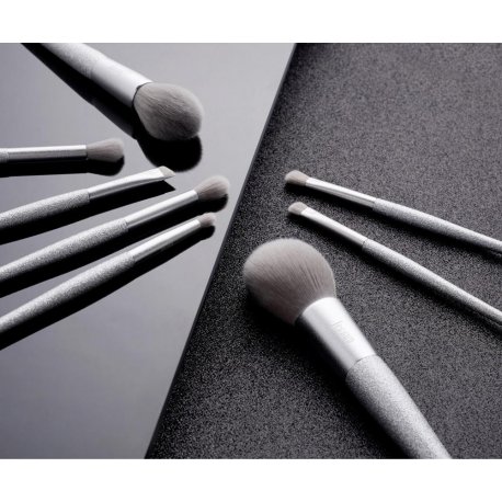 Jessup T265 Shining Party (Silver) Brush Set - zestaw pędzli do makijażu 8 szt. Jessup T265 Shining Party (Silver) Brush Set - zestaw pędzli do makijażu 8 szt.