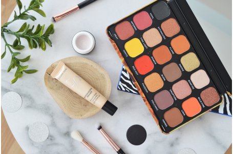 Jak działa baza pod cienie? Jak jej używać?