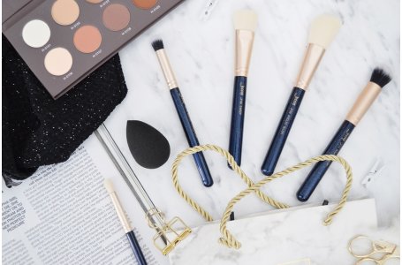 Gąbka typu Beauty Blender czy Pędzle? Czym nakładać makijaż?