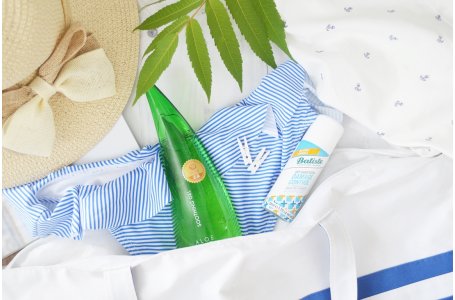 Wakacyjna kosmetyczka, czyli co zabrać na wakacje