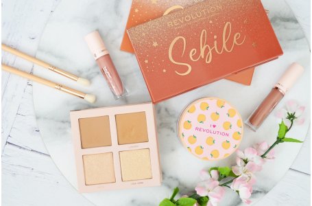 5 kosmetyków, które musisz mieć tej wiosny!