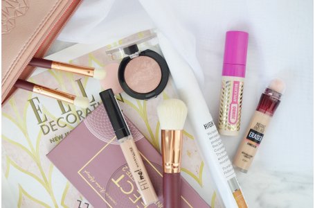 4 nietypowe zastosowania korektora