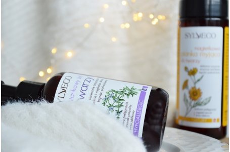 Pianka, żel czy olejek - czym myć twarz?