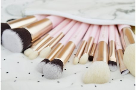 Dziewczęce pędzle z kolekcji Bride, czyli Blushing Bride od Jessup!